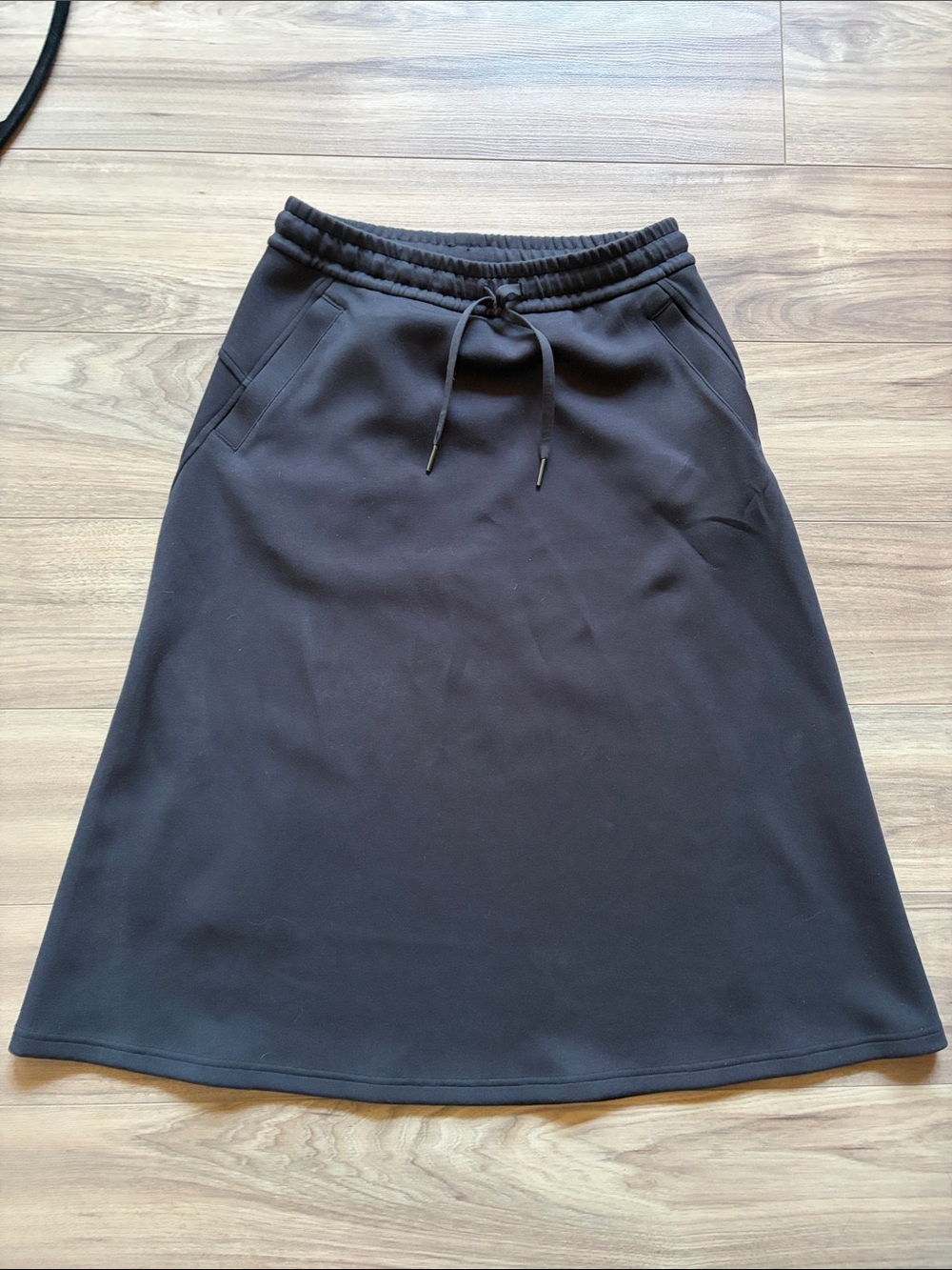 lululemon athletica Black A-Line Drawstring Skirt
